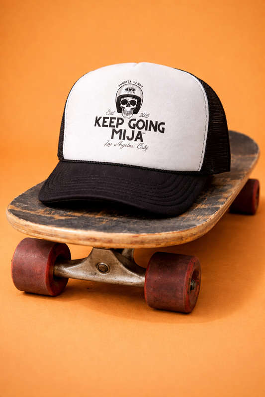 Keep Going, Mija™ Skull Trucker Hat – Black & White Snapback